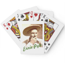 ERNIE PYLE JOGANDO CARDS HAT
