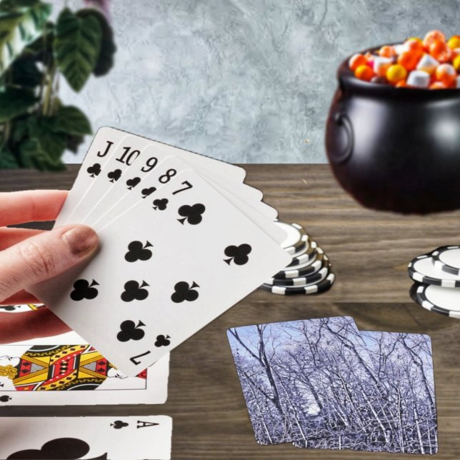 Baralho Floresta Em Twilight (Play poker during a break from Halloween festivities, particularly, with this haunting cards deck!)