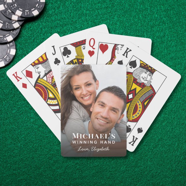 Baralho Foto da Mão Vencedora Romântica Jogando (Romantic Winning Hand Photo Playing Poker Cards)