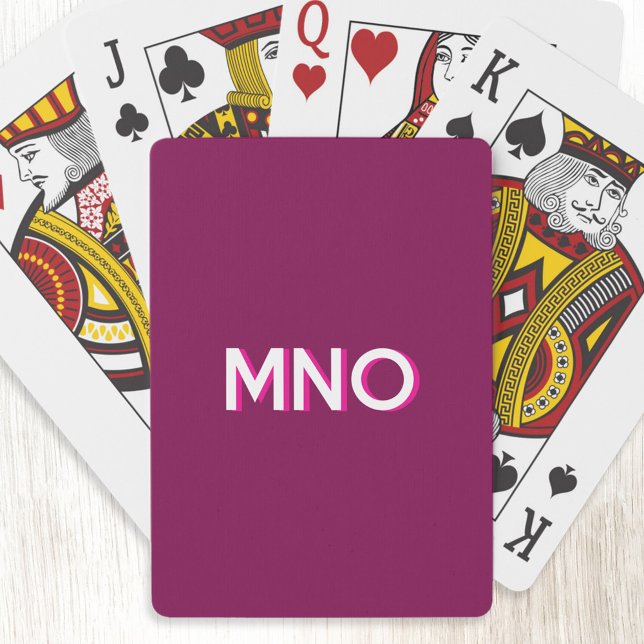 Baralho Iniciais de Monograma Moderno Quebra de Cereja Som (Modern drop shadow three letter monogram initials personalized playing cards in dark cherry pink)