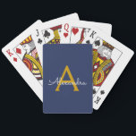 Baralho Nome de monograma feminino de letra moderna em azu<br><div class="desc">Cartas de baralho com monograma de letra simples em azul marinho e dourado. Isso torna o presente perfeito para o aniversário de 16 anos,  casamento,  chá de noiva,  aniversário de casamento,  chá de bebê ou festa de despedida de solteira para alguém que ama luxo e estilos chiques.</div>