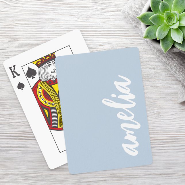 Baralho Script de nome personalizado azul empoeirado e bra (Custom name script light dusty blue and white poker cards)