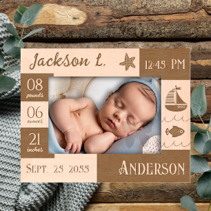 Barco de vela do Mar de Estatísticas do Bebê