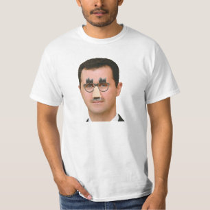 Bashar Al-Assad com o t-shirt engraçado dos vidro