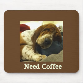 Basset bonito da "no café engraçado" Mousepad
