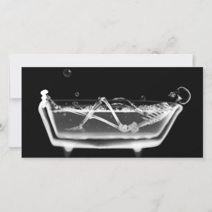 Bath Tub X-Ray Skeleton Preto e Branco