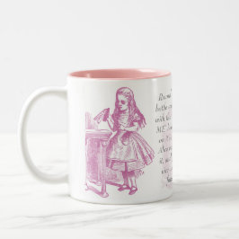 Beba-me! Alice no rosa da caneca do país das