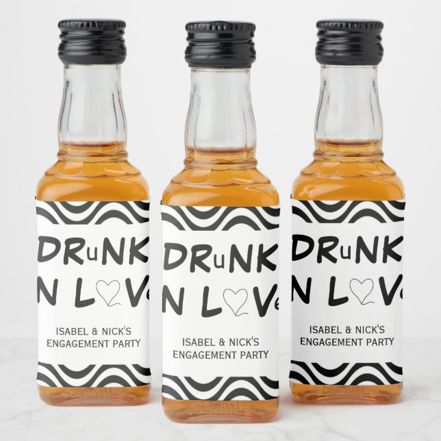 Bebado no Amor Festa de noivado Preto e Branco (Garrafas)