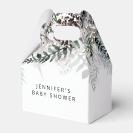 Bebê está frio fora da caixa de favor do chá de fr