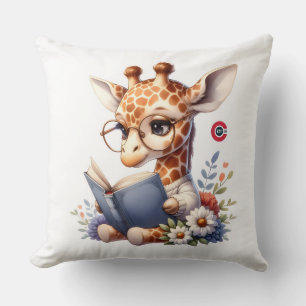 Bebê Girafa Fofo Lendo Livro com Almofada de Arrem