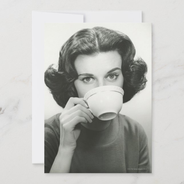 Bebendo feminino (Frente)