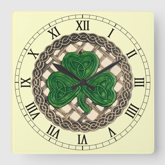 Beige Shamrock &Celtic Knos Relógio Numérico Roman (Frente)
