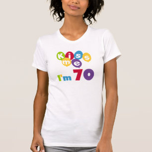 Beije-me que eu sou 70 t-shirt e presentes do