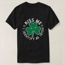Beije-Me Que Identifico Como T-shirt Irlandesa