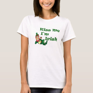 Beije-me Sou uma camiseta de mulheres irlandesas