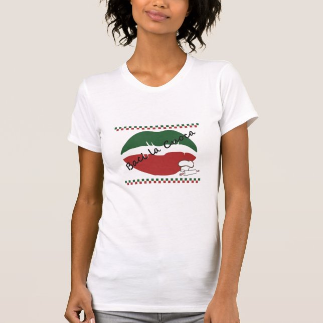Beije o t-shirt das mulheres do cozinheiro (Frente)