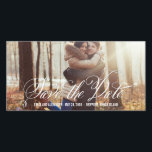 Beleza com script Salve os Cartões com fotos de da<br><div class="desc">Estes cartões com fotos modernos e quentes solicitam aos seus convidados que guardem a data para o seu grande dia. Disponível em outras cores (as solicitações de cores personalizadas são bem-vindas!).</div>