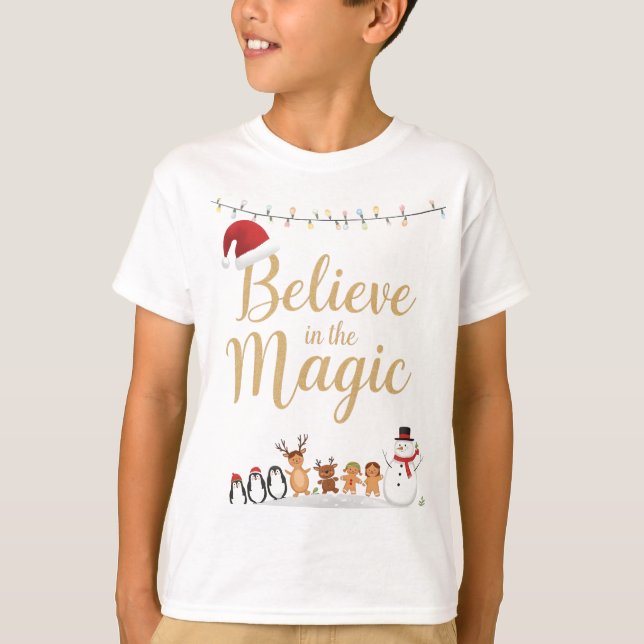 Believe in the Magic Kids Christmas T-Shirt (Frente)
