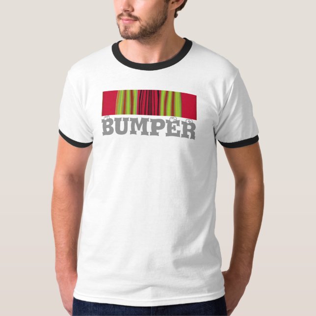 Belo Modelo de T-Shirt Básico (Frente)