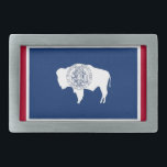 Belt Buckle com bandeira do Estado de Wyoming<br><div class="desc">Adicione um toque do orgulho de Wyoming aos seus acessórios com nossa fivela de cinto exclusiva com a bandeira de Wyoming! Feito com atenção aos detalhes, esta fivela de cinto é mais do que um mero item funcional; é uma celebração do patrimônio e orgulho cultural de Wyoming. O design impressionante...</div>