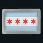 Belt Buckle com Flag of Chicago, Estado do Illinoi<br><div class="desc">Acessório com talento urbano usando esta fivela de na moda com bandeira de Chicago! Criada com materiais de alta qualidade e atenção meticulosa aos detalhes, esta fivela de correia exibe lindamente o design icônico da bandeira de Chicago - com faixas azuis horizontais e quatro estrelas vermelhas em um fundo branco....</div>