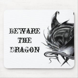 Beware o dragão Mousepad