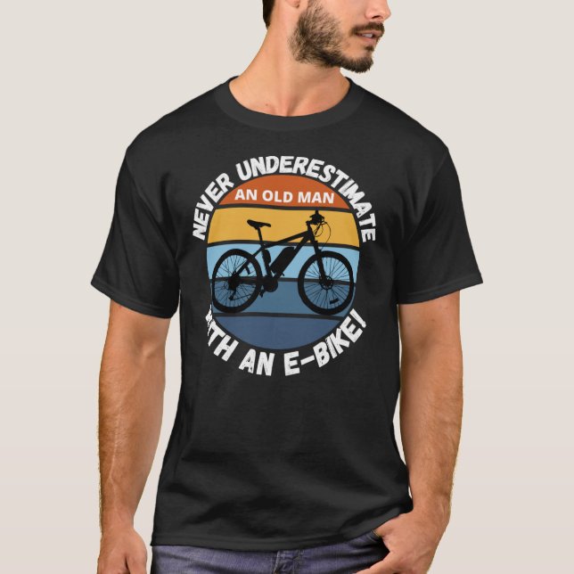 Bicicleta Elétrica Engraçada - T-Shirt Clássico Do (Frente)