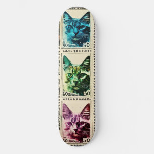 Bilhete de Gato: Design Caprichoso de Skateboard