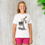 Birthday Dog T-Shirt<br><div class="desc">Um cachorro fazendo aniversário vestindo um chapéu de aniversário. Esta design parece muito eficaz nesta Camiseta de Meninas</div>