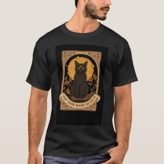 Black Cat Moon T-Shirt – The MoMen's Basic T-Shirt