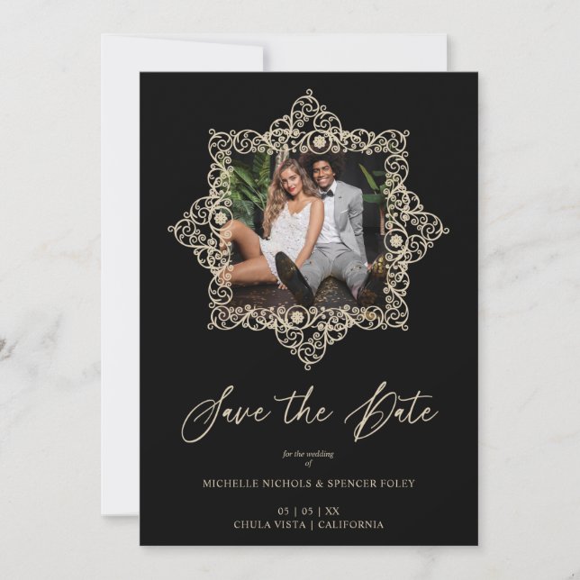 Black Chic Flourish Ornament Lace Effect Photo (Frente)