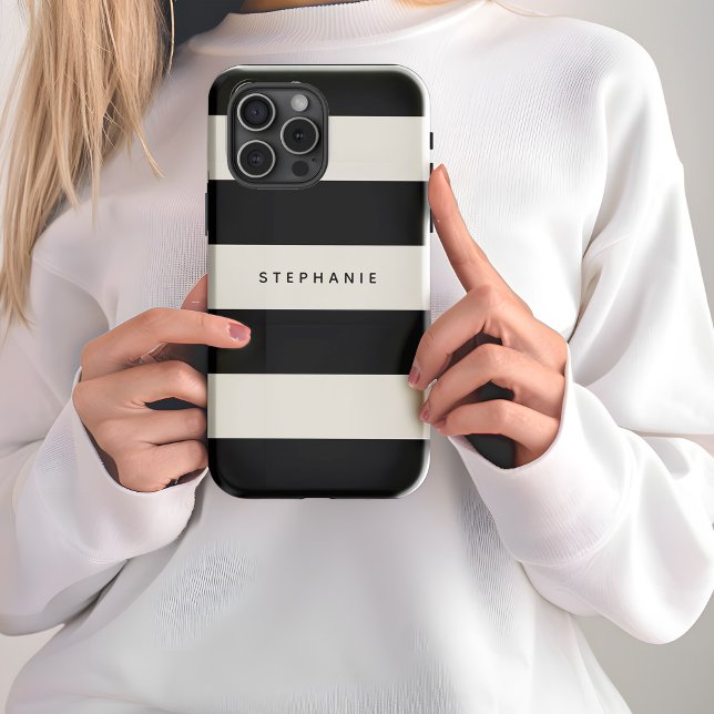 Black Clássico e White Strips de Eggshell com Nome (Personalize this stylish case with your name, monogram or other desired text.)