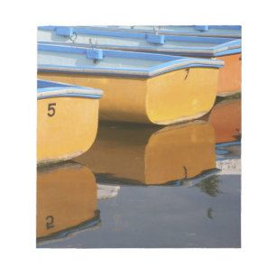 Bloco De Notas barcos a remo em Henley-on-Thames no rio Tâmisa,