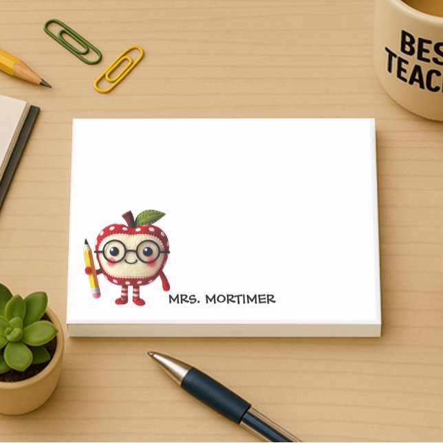 Bloco De Notas Caractere de Maçã Vermelha Cuja Lápis é 4x3+ (personalized 4x3 stiicy notepad. Cute Apple character holding a pencil personalize with a name)