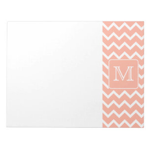 Bloco De Notas Chevron cor-de-rosa e branco coral com monograma