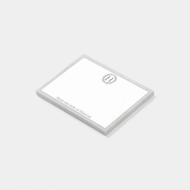 Bloco De Notas Cinza Monograma Wreath (Inclinado)