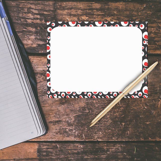 Bloco De Notas Círculos brancos Legal geométricos do abstrato (Abstract geometric pattern of bright red circles in white circles on black and white post it notes.)