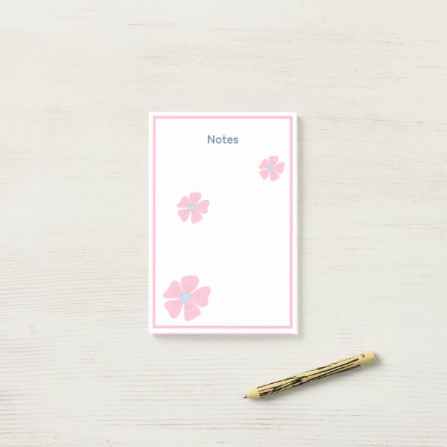 Bloco de Notas Cor-de-Rosa Floral Fofo (Na mesa)