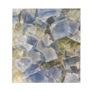Bloco De Notas Cristais azuis da fluorite na matriz