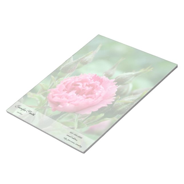 Bloco De Notas Flor de rosa rosa e folhas verdes. (Inclinado)