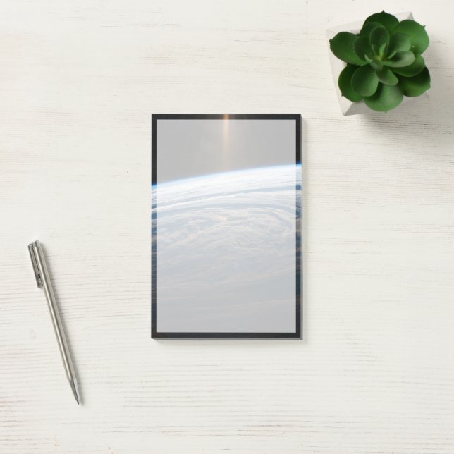 Bloco De Notas Formações Nuvens No Oceano Índico Sul. (Escritótio)