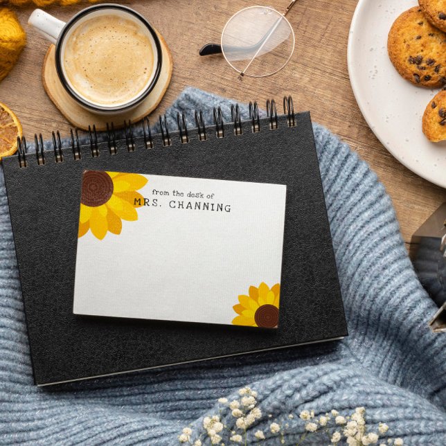 Bloco De Notas Girassóis da mesa do professor (Criador carregado)
