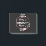 Bloco De Notas Home Is Where My Mom Is<br><div class="desc">Home Is Where My Mom Is design. This is a short sentimental quote which is great as a gift for Mother's day. Also suitable as a general mother gift for Birthday,  Christmas or Valentine's Day.</div>