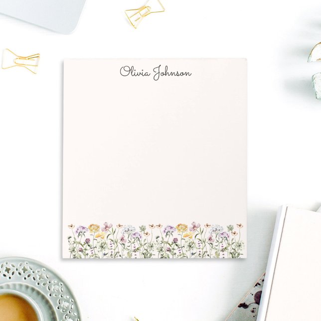 Bloco De Notas Jardim de Flores Silvestres com Nome Personalizado (In situ Office desk)