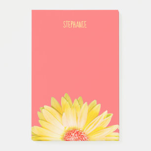 Bloco De Notas Margarida amarela do Gerbera no coral