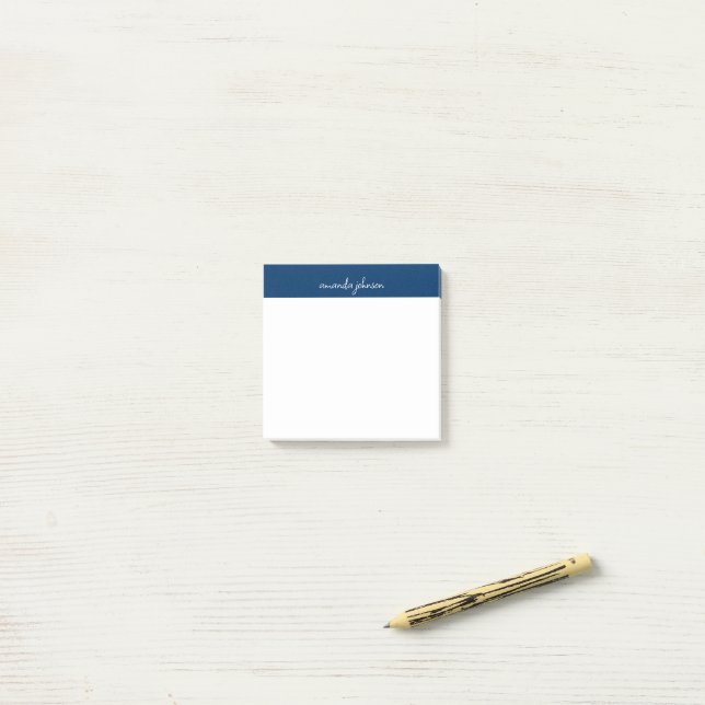 Bloco De Notas Monograma Profissional Moderno Nome Completo Azul  (Na mesa)