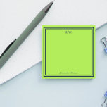 Bloco De Notas Notas de Posto do Monograma Verde do marinho e Neo<br><div class="desc">Nota postada monogramada em verde-neon com um quadro azul marinho. Adicione suas iniciais e nome.</div>