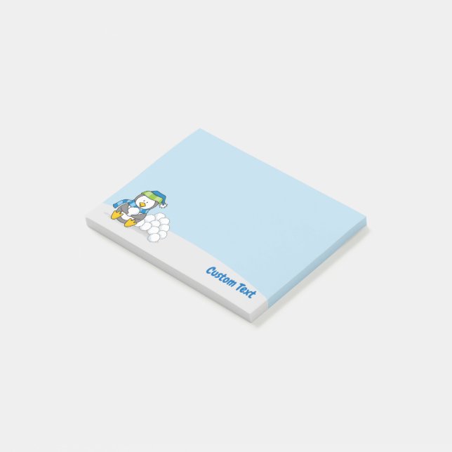 Bloco De Notas Pequeno pinguim sentado com bolas de neve (Inclinado)