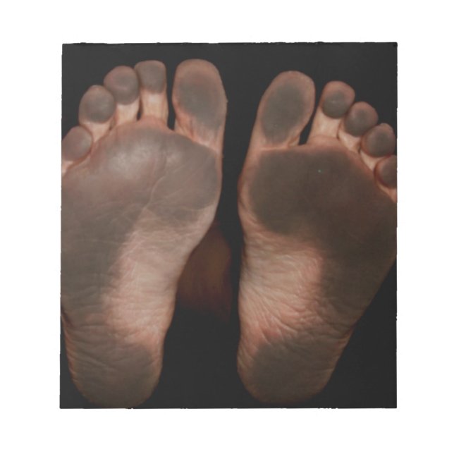 BLOCO DE NOTAS PÉS SUJO (Frente)