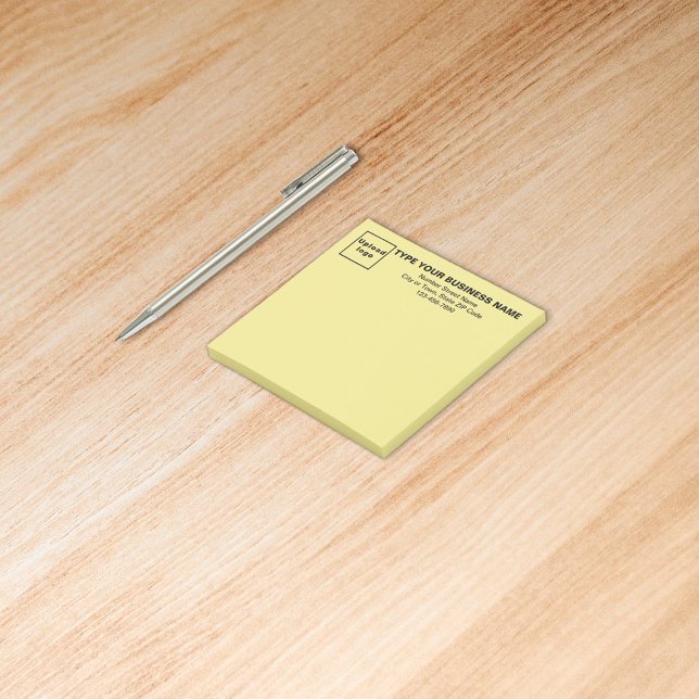 Bloco De Notas Posto ao quadrado amarelo comercial (Build brand name awareness. Your business brand on heading of yellow square post it note.)